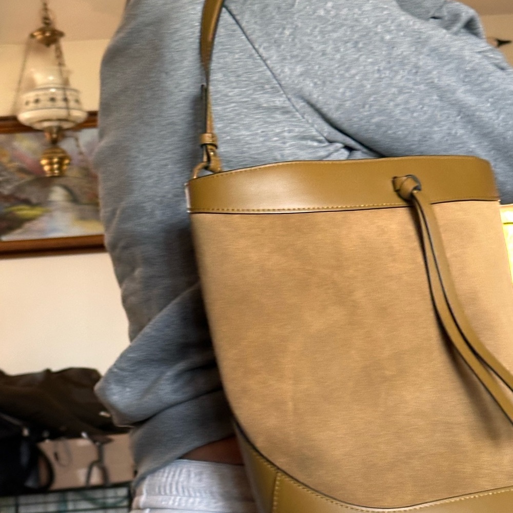 ULLA Johnson Elegant Tapenade Suede Bucket Bag 💼 Adorable Bag - Picture 16 of 16